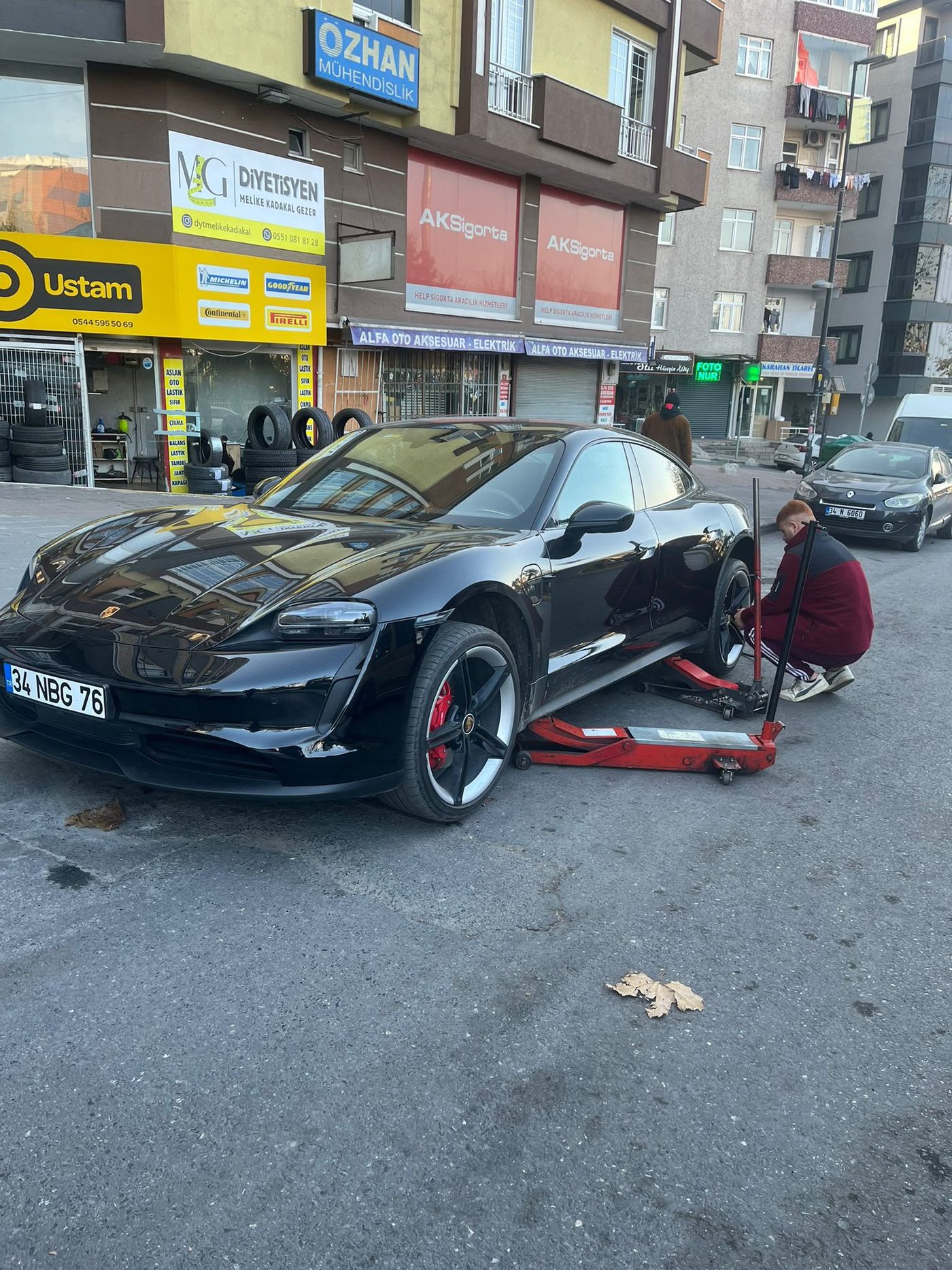 Elektrikli Araç Lastik Bakımı