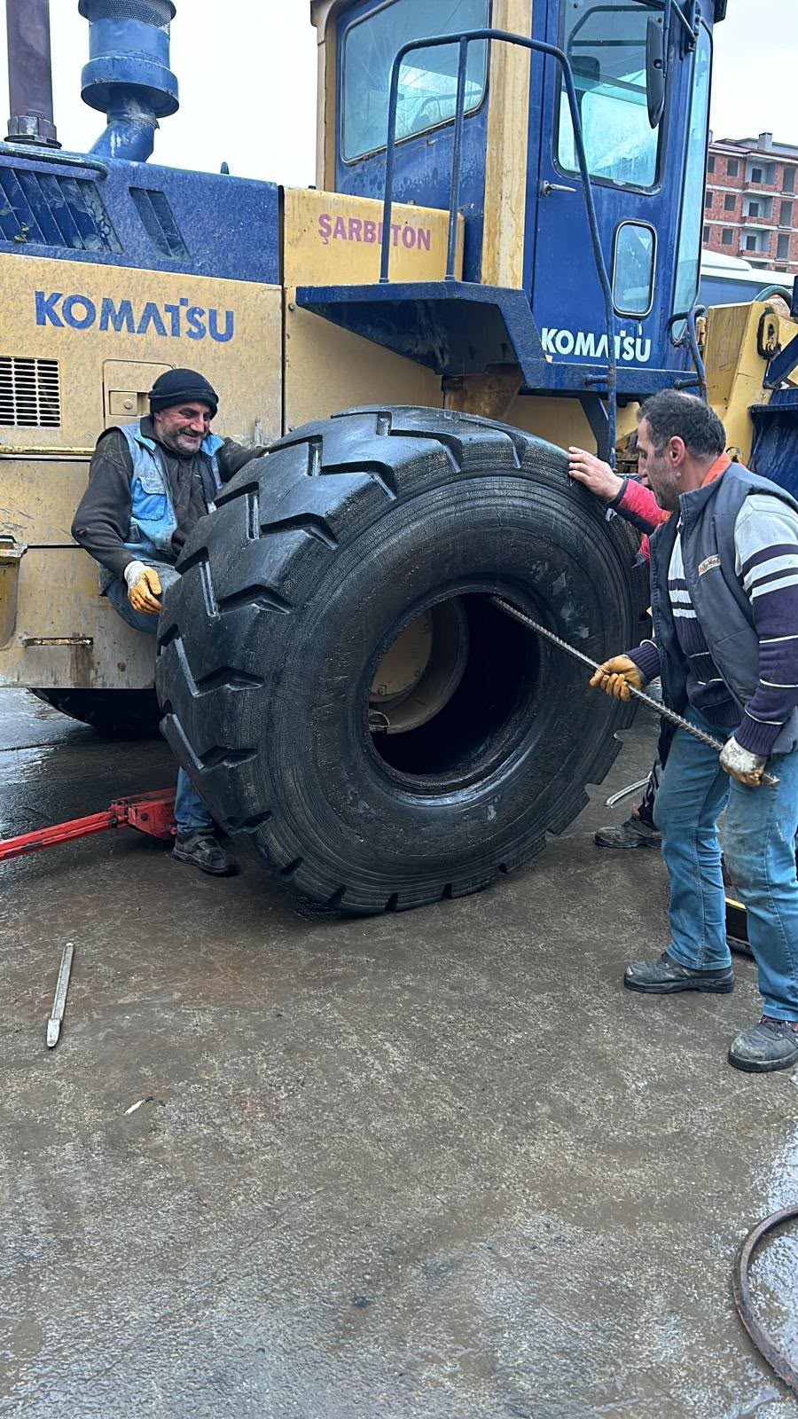 TOGG T10X Lastik Yol Yardım