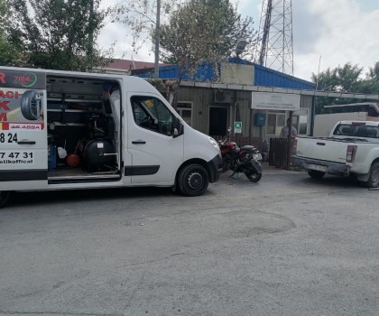 EN YAKIN OTO LASTİK TAMİRCİSİ