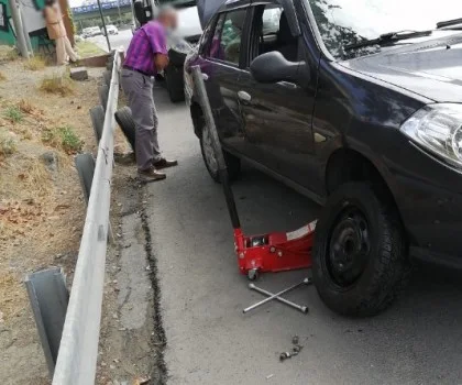 HÜRRİYET OTO LASTİKÇİ