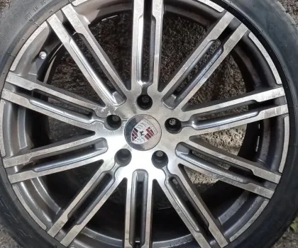 MEHTERÇEŞME OTO LASTİKÇİ