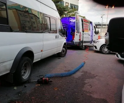 MEHTERÇEŞME OTO LASTİKÇİ