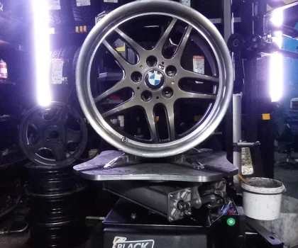 YEŞİLKÖY OTO LASTİKÇİ